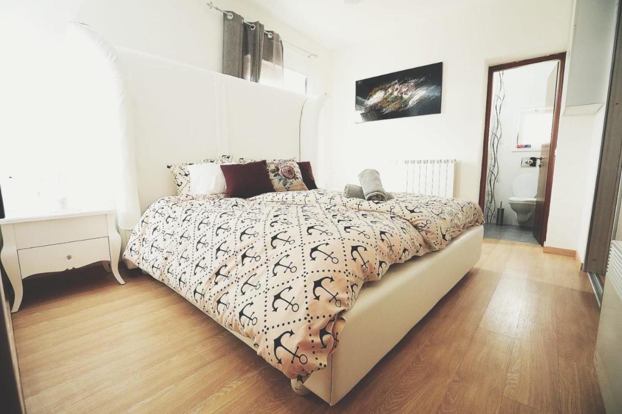 Art Apartment In Mamila - Parking Best Location 2 Иерусалим Экстерьер фото